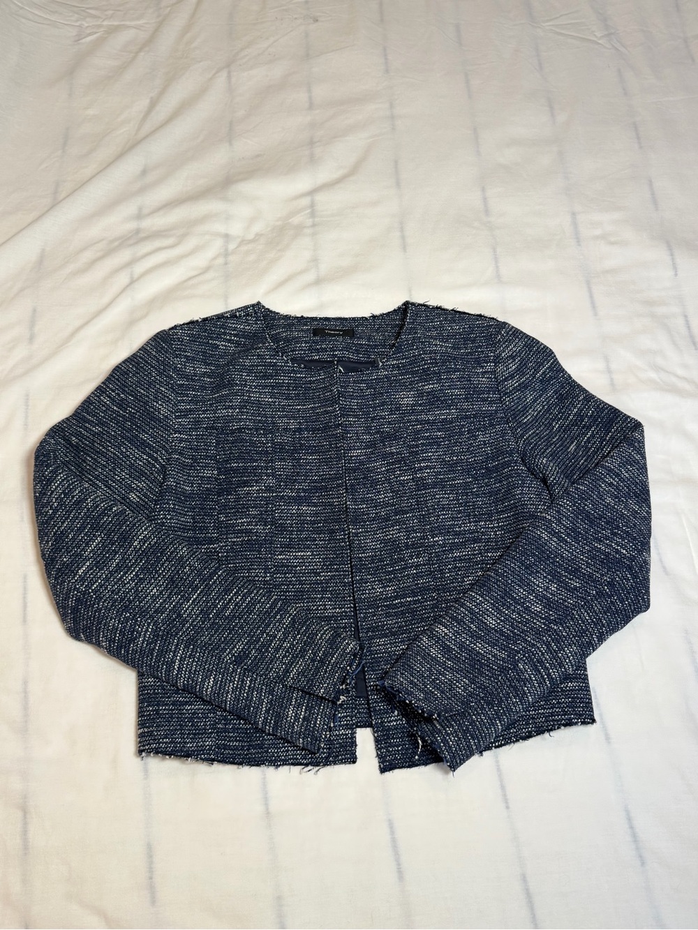 Theory Ualana raw-edge navy tweed blazer